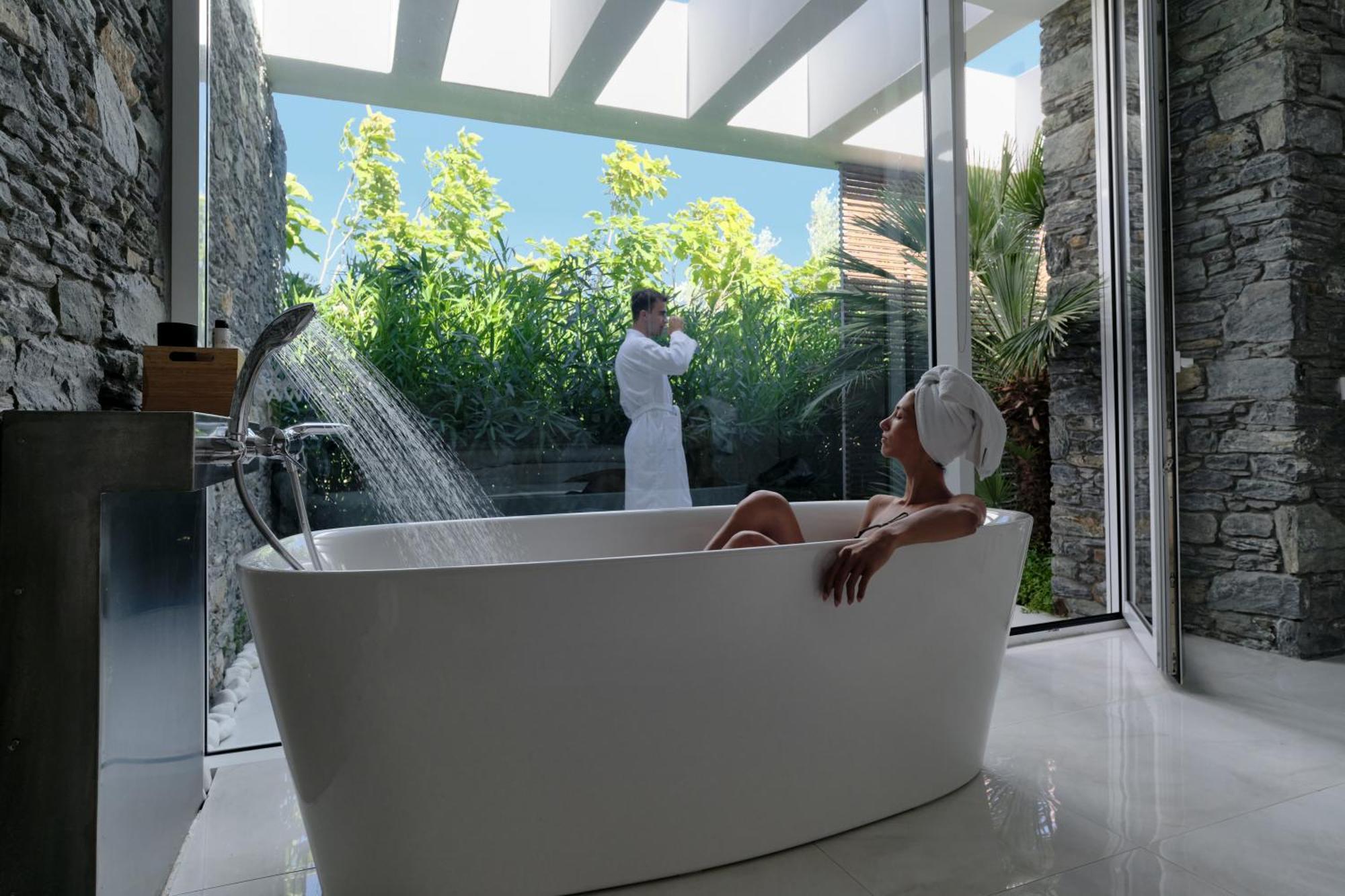 A - Luxury Villas Plomari Extérieur photo