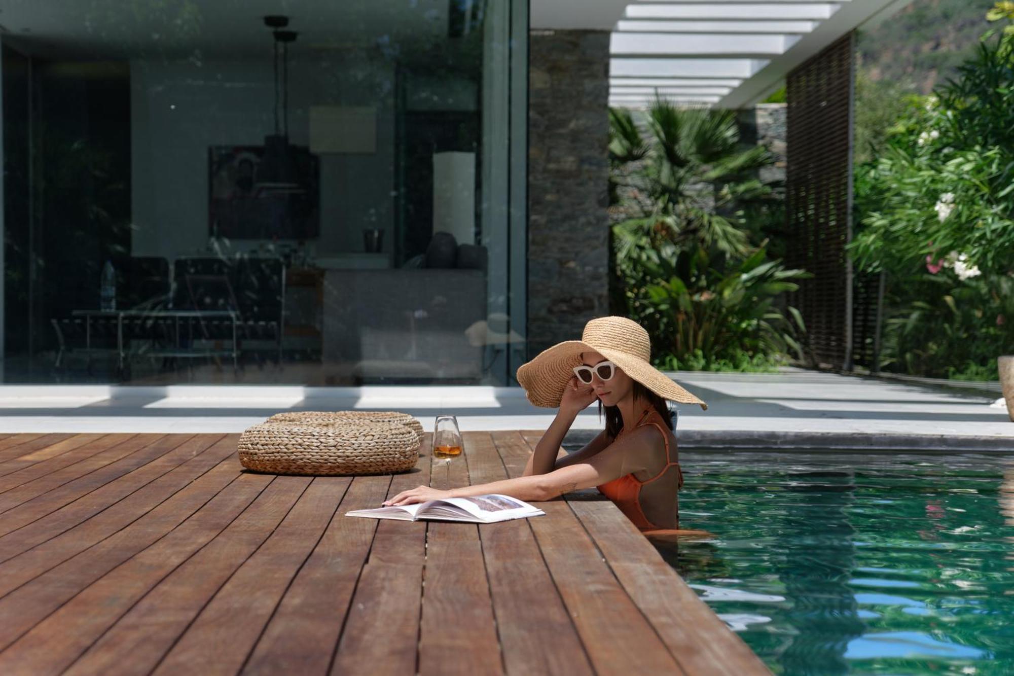 A - Luxury Villas Plomari Extérieur photo